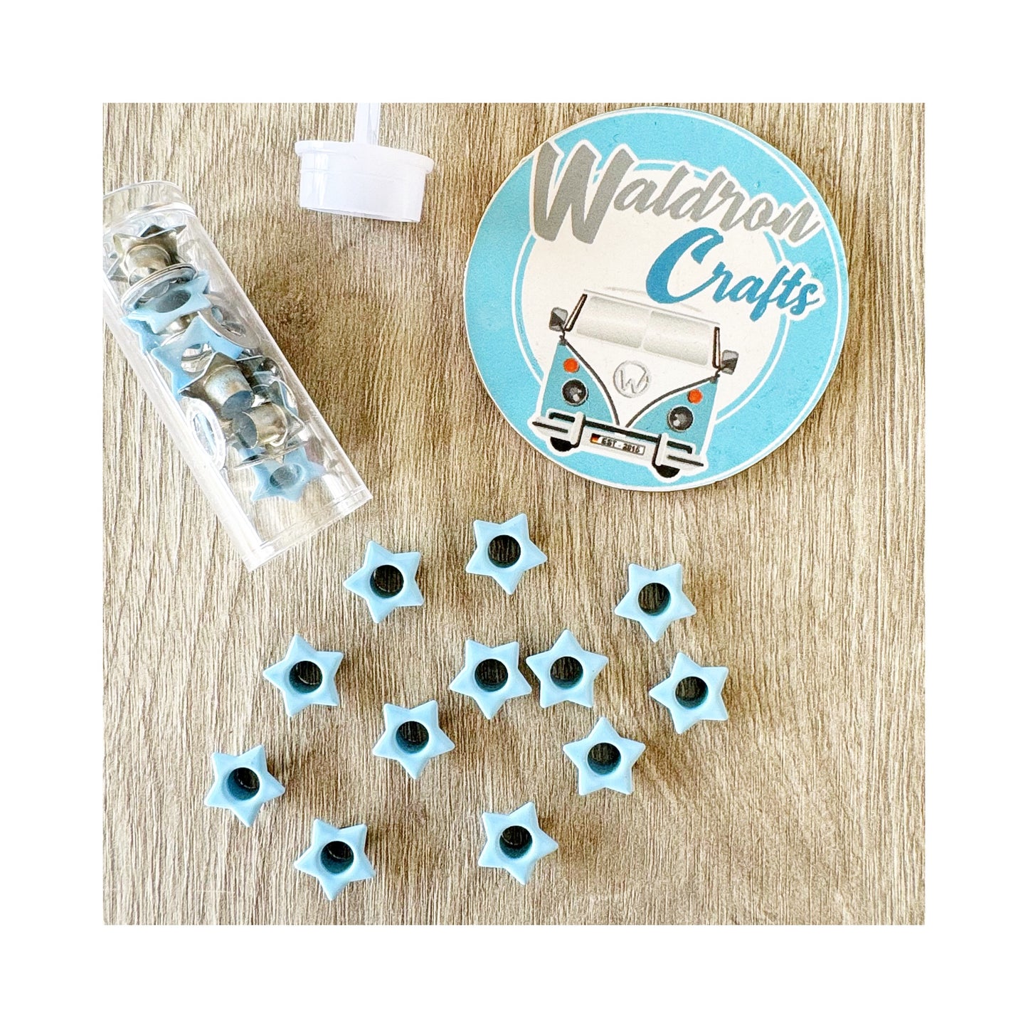 Eyelets stars