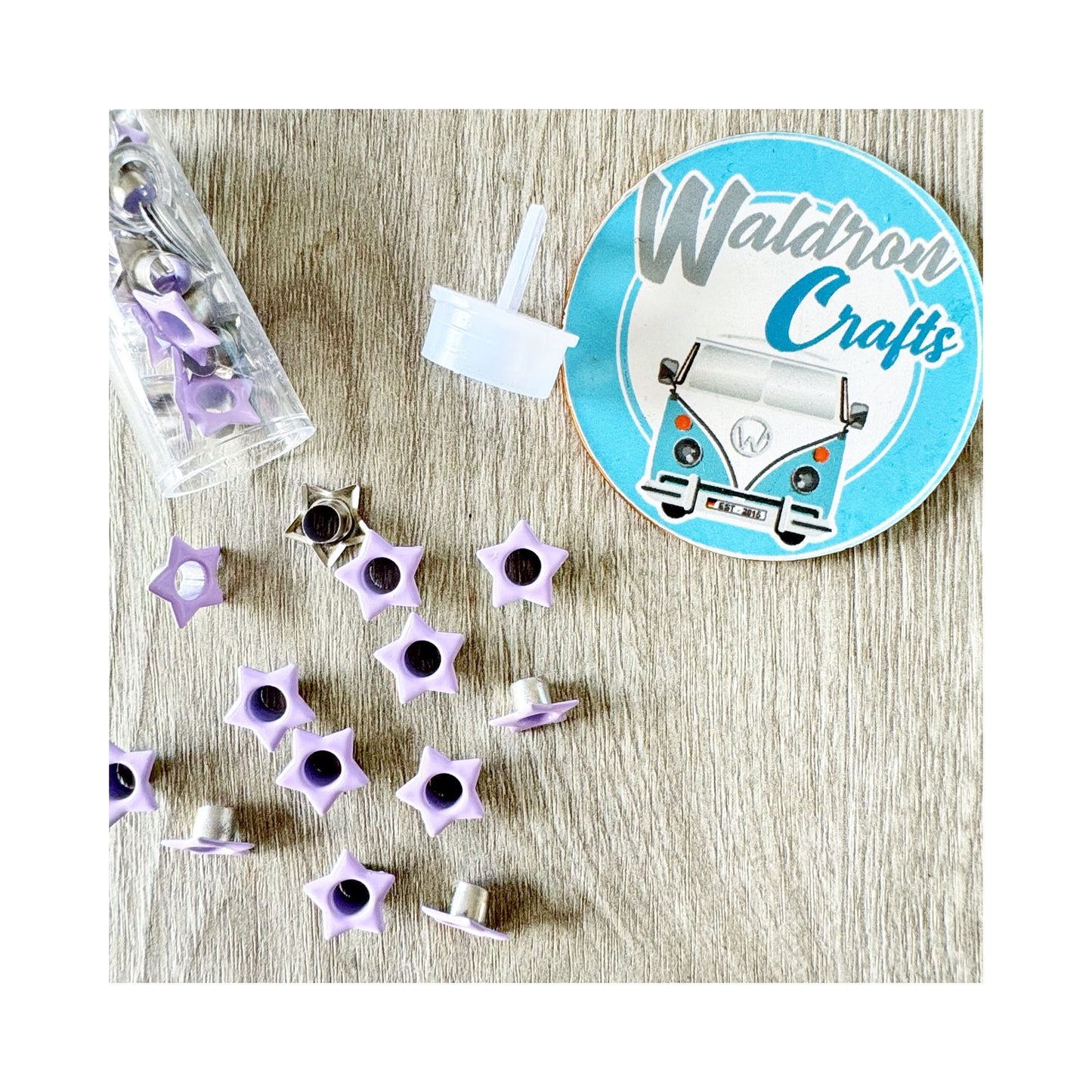 Eyelets stars